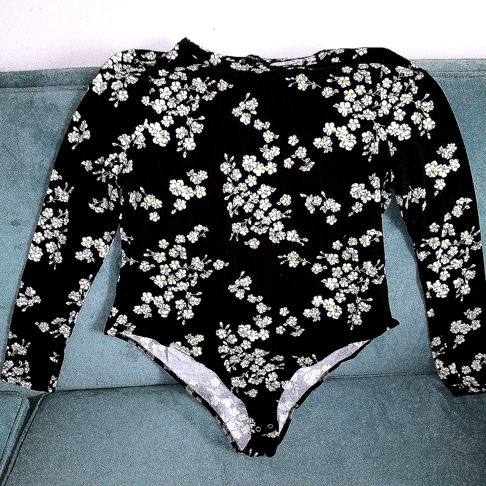 Forever 21 Comfy Body Suit